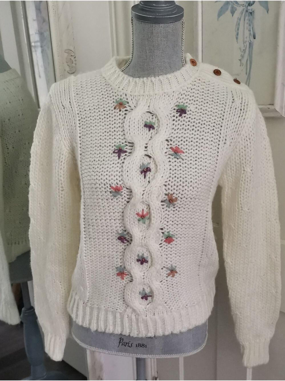 Vintage 80s Sears Cottagecore Cable Knit Sweate Multicolor Floral Embroidery. S
